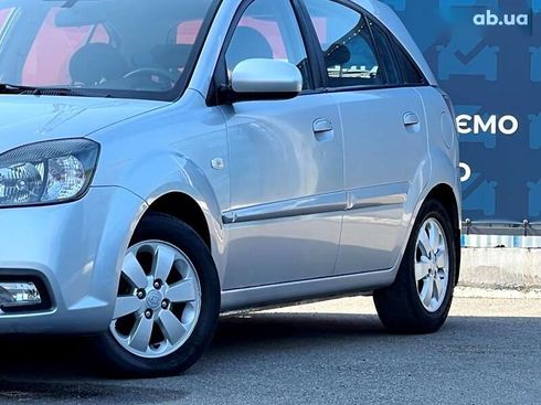 Kia Rio 2011 - фото 7