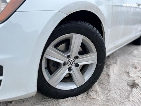 Volkswagen Golf 2015 белый - фото 3