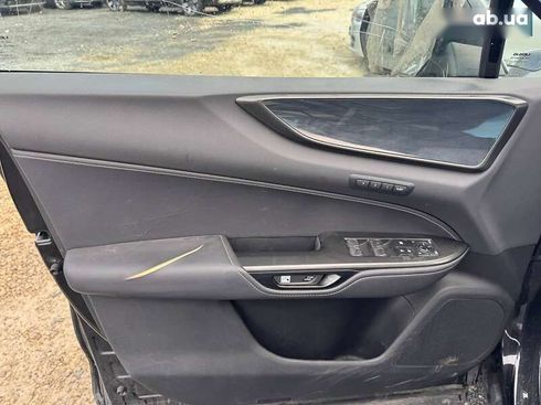 Lexus NX 2022 - фото 16