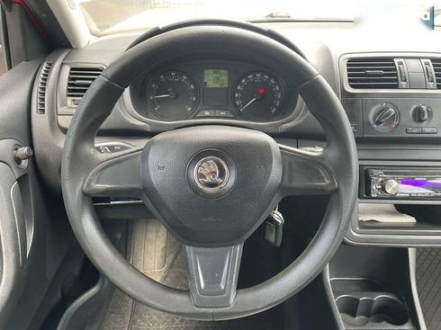 Skoda Fabia 2014 - фото 18