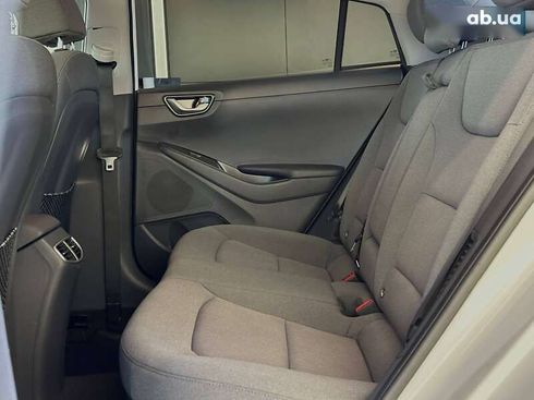 Hyundai Ioniq 2020 - фото 22