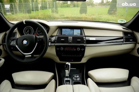 BMW X5 2010 черный - фото 6