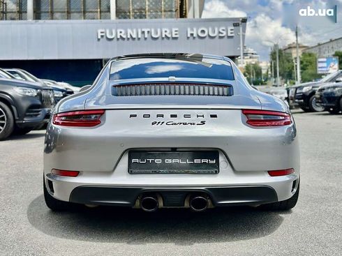 Porsche 911 2017 - фото 14