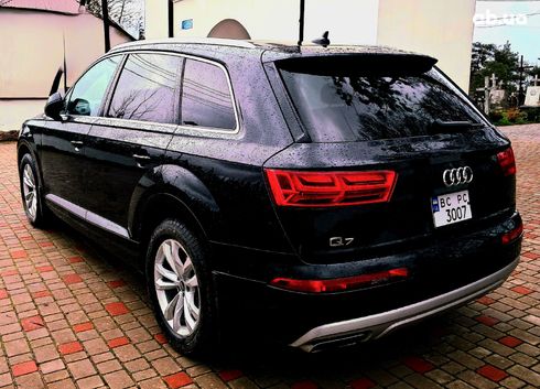 Audi Q7 2018 черный - фото 10