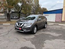 Продажа б/у Nissan Rogue 2017 года в Запорожье - купить на Автобазаре