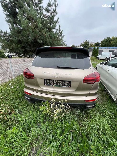 Porsche Cayenne 2015 - фото 3
