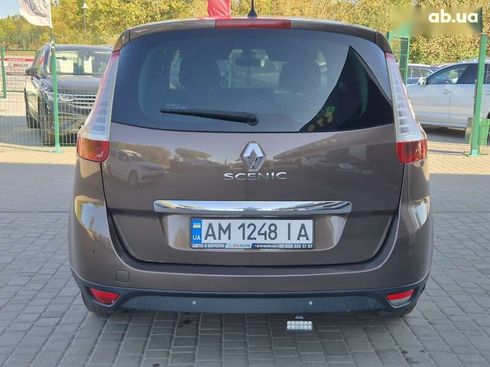 Renault Scenic 2010 - фото 17