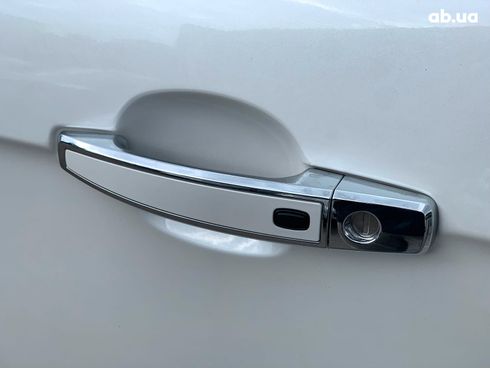 Chevrolet Captiva 2014 белый - фото 9