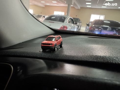 Jeep Renegade 2015 оранжевый - фото 2