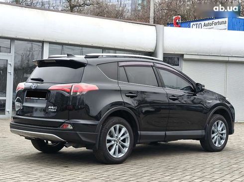 Toyota RAV4 2017 - фото 6