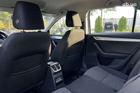 Skoda Octavia 2014 - фото 19