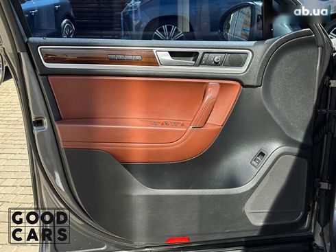 Volkswagen Touareg 2016 - фото 16
