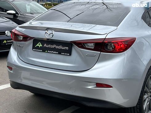 Mazda 3 2018 - фото 10