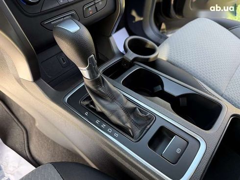 Ford Escape 2017 - фото 10