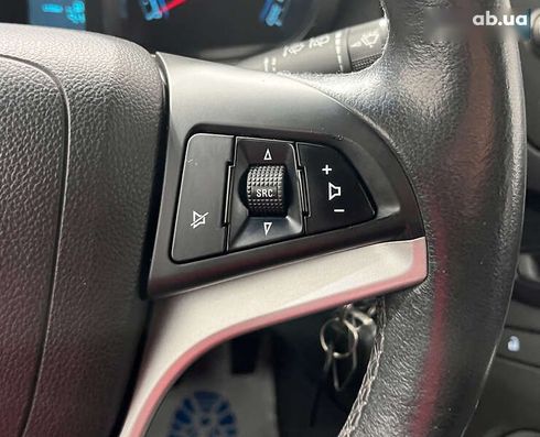 Chevrolet Orlando 2012 - фото 17