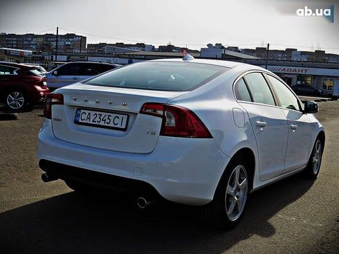 Volvo S60 2013 - фото 3