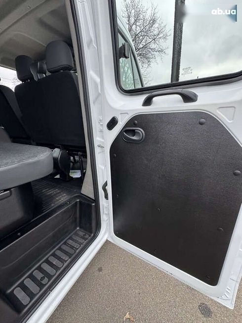 Opel Movano 2020 - фото 28