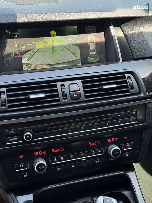 BMW 5 серия 2014 - фото 11