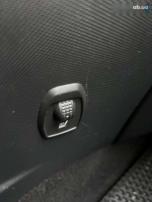 Renault Zoe 2017 - фото 18