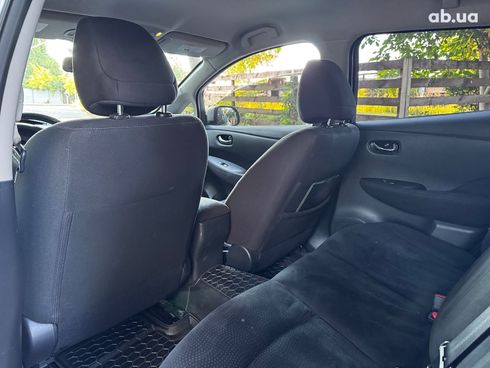 Nissan Leaf 2016 серый - фото 24