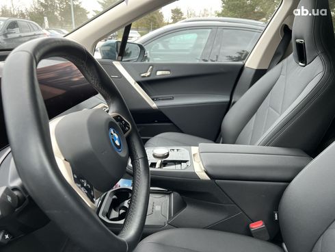 BMW iX 2022 - фото 27