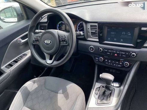 Kia Niro 2018 - фото 9