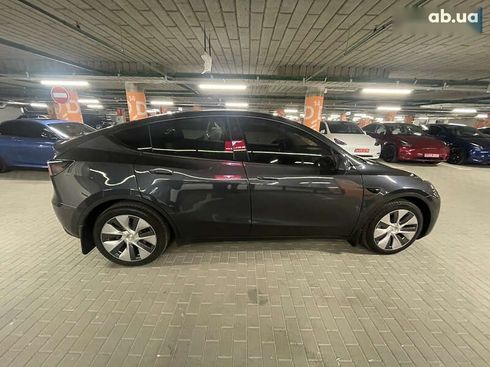 Tesla Model Y 2024 - фото 7