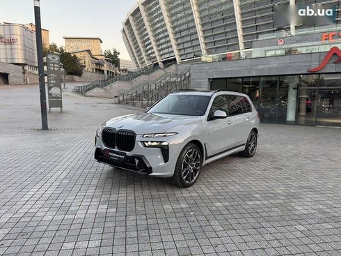 BMW X7 2024 - фото 3