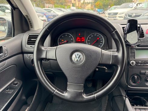 Volkswagen Golf 2005 серый - фото 75