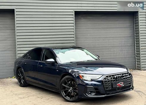 Audi A8 2022 - фото 6