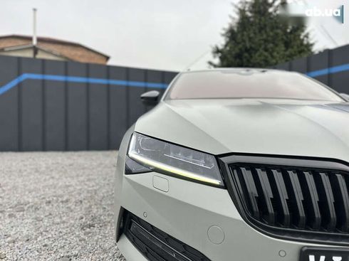 Skoda Superb 2020 - фото 18