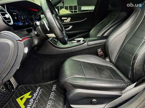 Mercedes-Benz E-Класс 2020 - фото 22