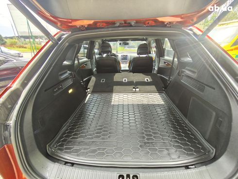 Lincoln MKX 2016 красный - фото 10