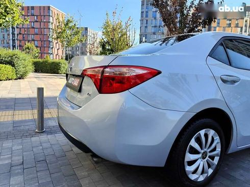Toyota Corolla 2019 - фото 20