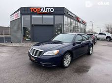 Продажа б/у Chrysler 200 2013 года - купить на Автобазаре
