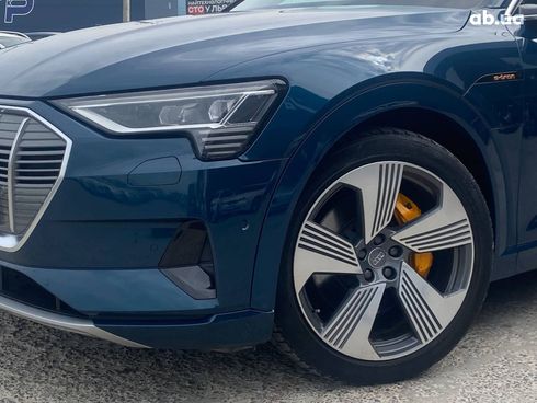 Audi E-Tron 2019 синий - фото 4