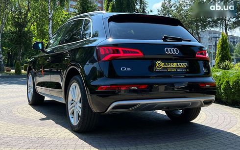 Audi Q5 2018 - фото 5