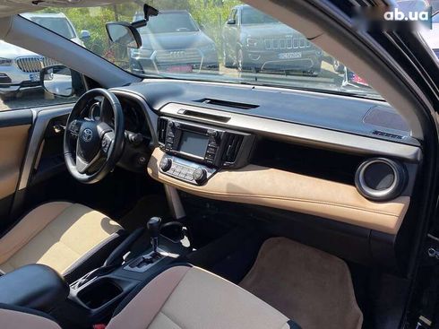 Toyota RAV4 2016 - фото 9
