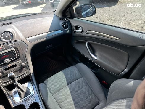Ford Mondeo 2010 черный - фото 16