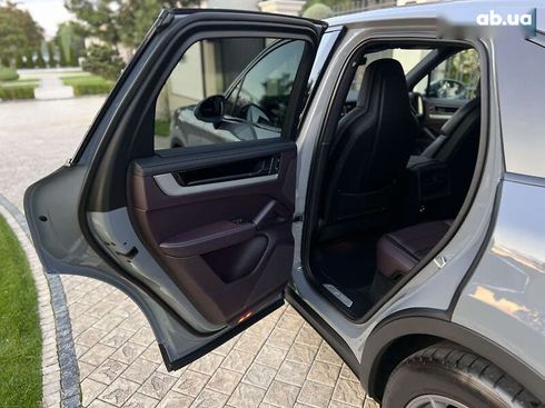Porsche Cayenne 2023 - фото 29