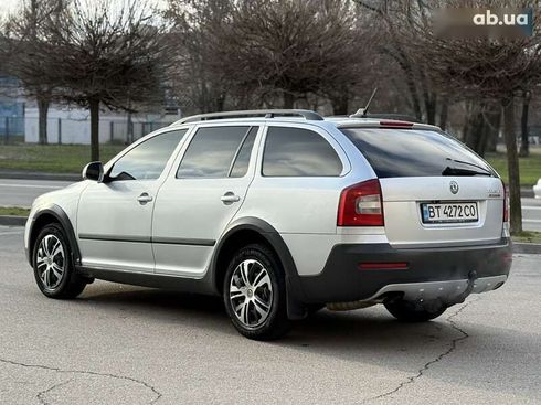 Skoda octavia a5 combi scout 2012 - фото 9