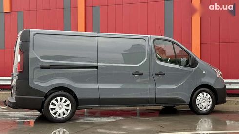 Renault Trafic 2020 - фото 14