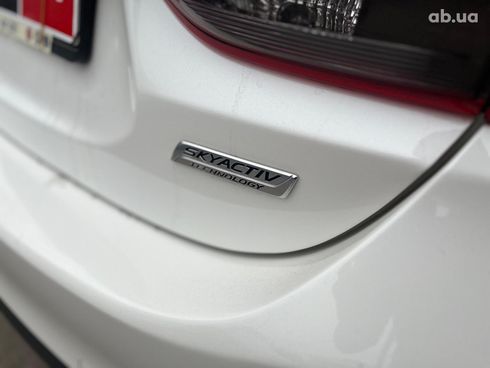 Mazda 6 2017 белый - фото 15