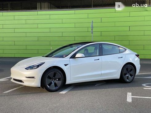 Tesla Model 3 2023 - фото 4