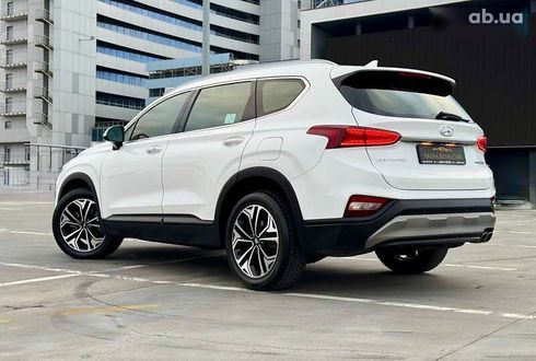 Hyundai Santa Fe 2018 - фото 9