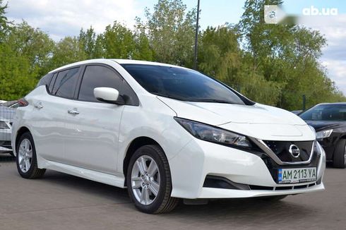 Nissan Leaf 2022 - фото 6