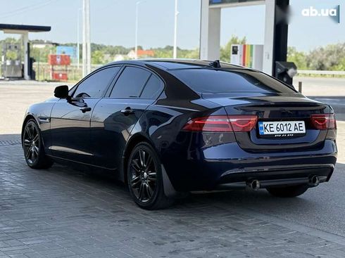 Jaguar XE 2015 - фото 14