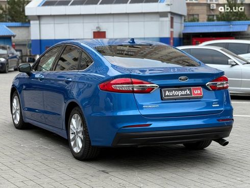 Ford Fusion 2020 синий - фото 8
