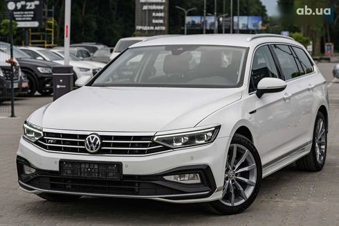 Volkswagen Passat 2020 - фото 4