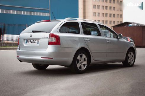Skoda Octavia 2011 - фото 3